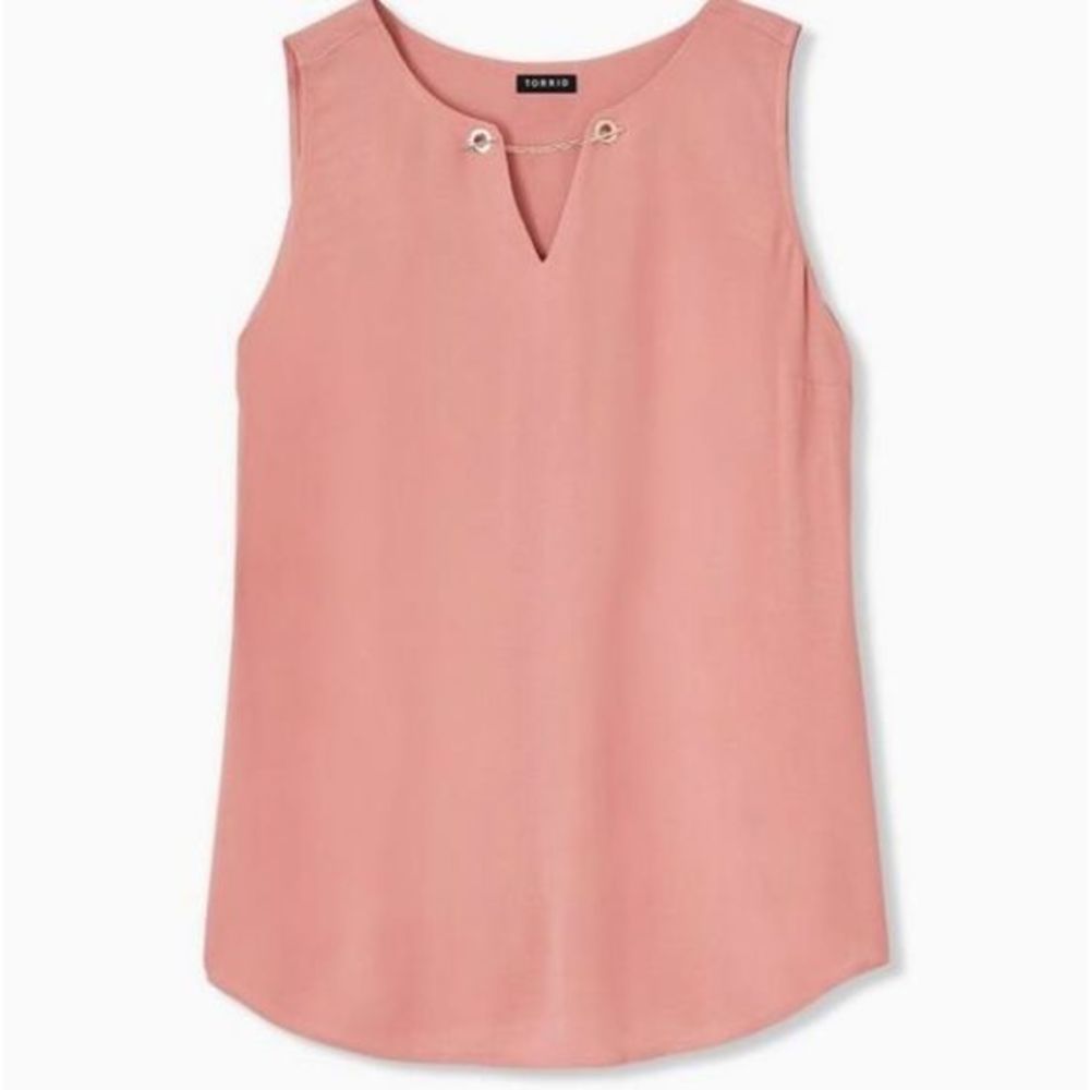 Torrid‎ Dusty Coral Crepe Chain Front Sleeveless Top 2X